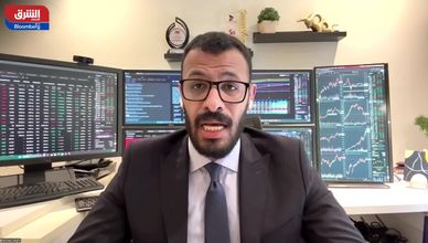 الذكاء الاصطناعي يعزز الإنتاجية ويضغط على الوظائف