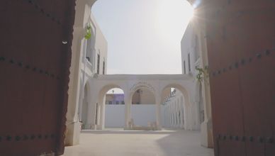 القصيدة الشرقية.. مزيج الفصحى ودفء الشعر النبطي