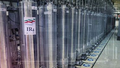 اليورانيوم الإيراني وأمن هرمز.. صراع المخزون والخيارات الصعبة