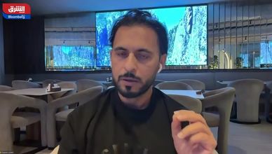 ضغط بيعي على الأسهم الأميركية مع تمسك المستثمرين بالذهب