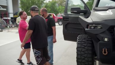 شاحنة القارب