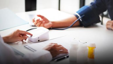 ضغط الدم.. ارتفاع نسب الإصابة بين المراهقين