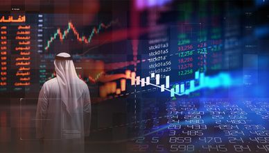 "تاسي" يقترب من 11 ألف نقطة.. و"EGX30" عند أعلى مستوى