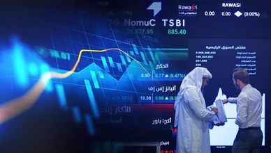 "تاسي" فوق 12,400 نقطة.. والنشاط الصناعي السعودي يتباطأ