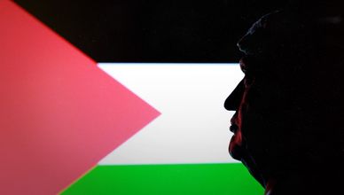 خطة ترمب لإنهاء حرب غزة.. وقف نار مشروط وقوة دولية بإشراف أميركي