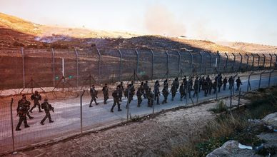 انسحاب الجيش السوري.. وتلويح بمهلة نووية لإيران