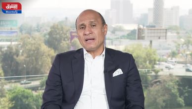 الجنيه المصري والدولار: تحديات التضخم وفرص تعافي البورصة