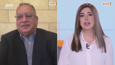 خسائر بالبورصة المصرية واضطراب بالجنيه بعد استهداف سفينة دمياط