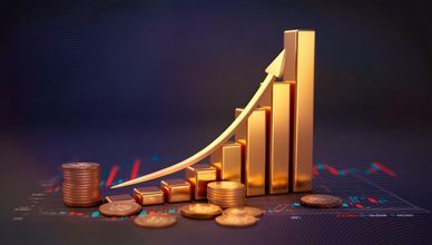 غارات إسرائيلية عنيفة على غزة.. والذهب يرتفع إلى أعلى مستوى