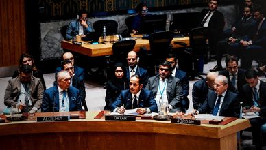 مجلس الأمن يتضامن مع قطر.. وخطة إسرائيلية لتهجير سكان غزة
