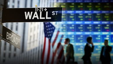 ترمب يدعو لاتفاق مع إيران.. وبيانات الوظائف الأميركية تقلص رهانات الفائدة