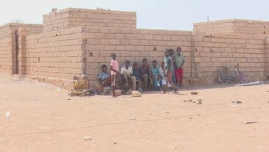 أزمة النزوح الإنساني في غرب السودان.. كيف تواجها الأسر؟