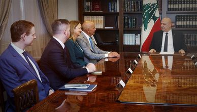 بين تعهدات عون وإصرار واشنطن.. أزمة السلاح تعصف بلبنان
