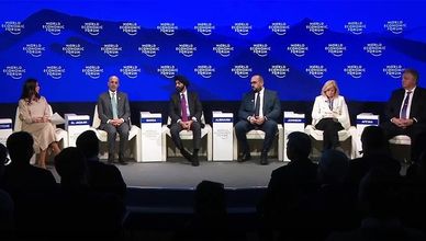 "دافوس" يسلط الضوء على مرونة الاقتصاد السعودي في عالم متقلب