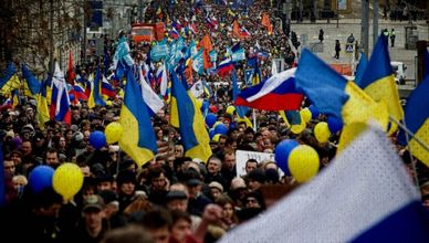 كيف تتقاطع مساعي السلام مع توترات الأسواق العالمية؟