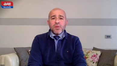 الأسهم الأميركية تحافظ على مكاسبها وسط تذبذب المعادن الثمينة