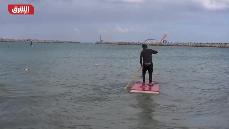 صيادو غزة يعودون للبحر وسط الخطر والدمار