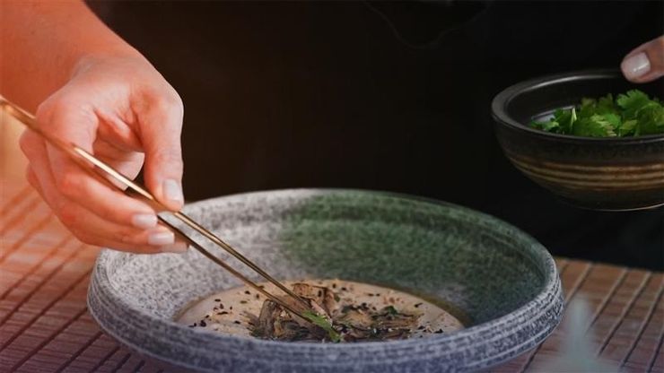 من كييف إلى الخليج.. الحمص بتوقيع عالمي