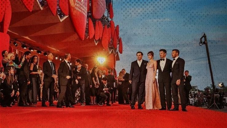 وحش يبحث عن الحب.. وسجين يطارده ماضيه في فينيسيا السينمائي
