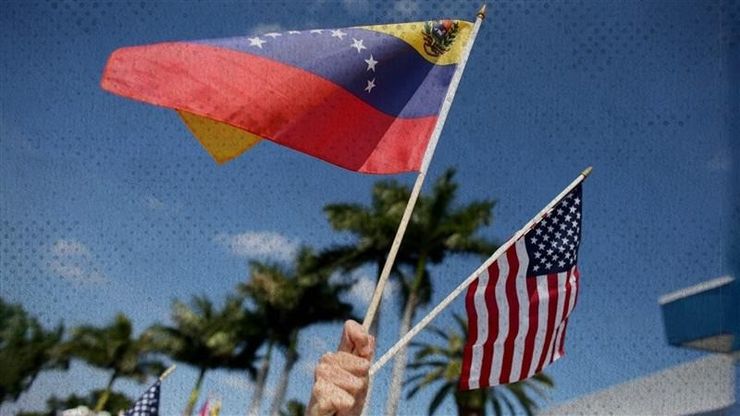 حصار فنزويلا يعيد صدمة الإمدادات.. والأسواق تدخل مرحلة تحوط