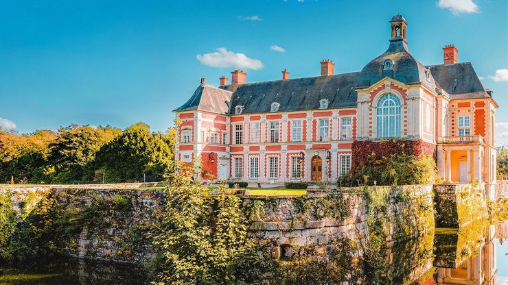 صاحبة القلعة