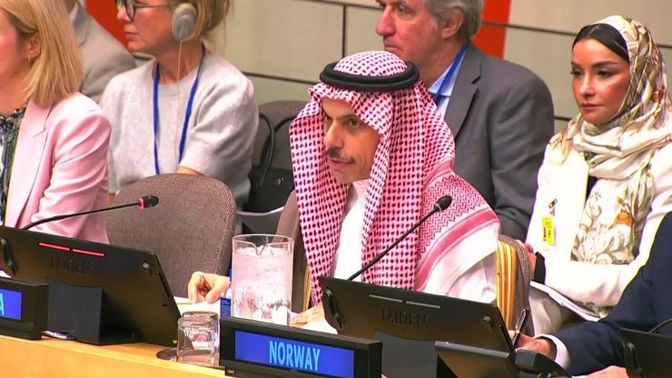 وزير الخارجية السعودي: نسعى لسلام دائم يضمن قيام دولة فلسطينية مستقلة