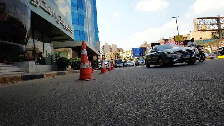 شوارع القاهرة الكبرى تعاني من أزمة خانقة لانتظار المركبات