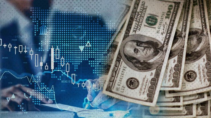 الدولار يصعد مجددا.. والذهب يفقد بريقه