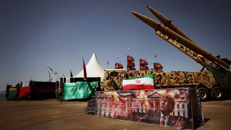 واشنطن وطهران.. تصعيد عسكري