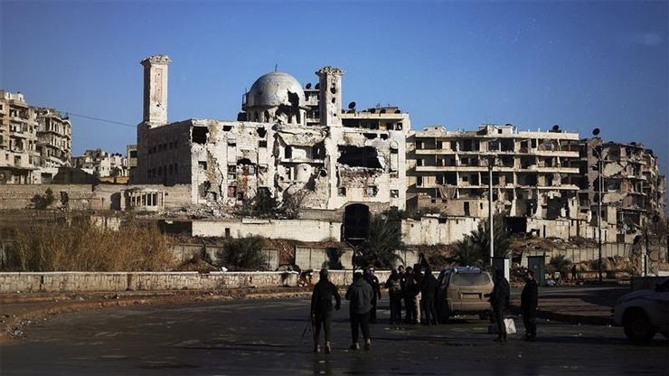 انهيار الهدنة في حلب.. وتفاؤل سعودي بشأن مسار اليمن