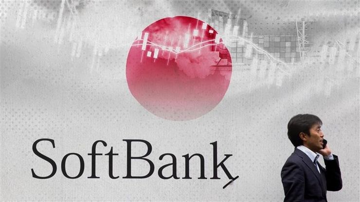 الاقتصاد الياباني يتراجع بسبب تحركات "سوفت بنك".. وتفاؤل حذر في أسواق آسيا