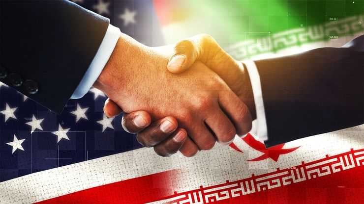 تحركات أميركية لإحياء المفاوضات مع إيران.. وتراجع الملاحة في هرمز