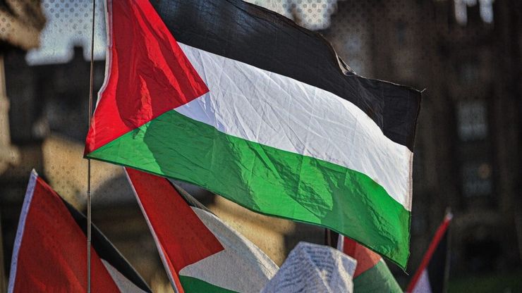 إسرائيل تدرس ضم الضفة.. وبريطانيا ماضية نحو الاعتراف بفلسطين