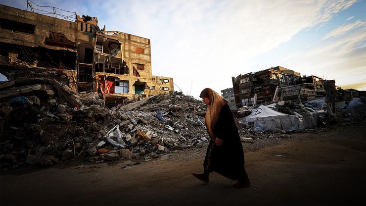 الوسطاء يجتمعون لإنقاذ اتفاق غزة.. ومحادثات أميركية أوكرانية ومرونة روسية