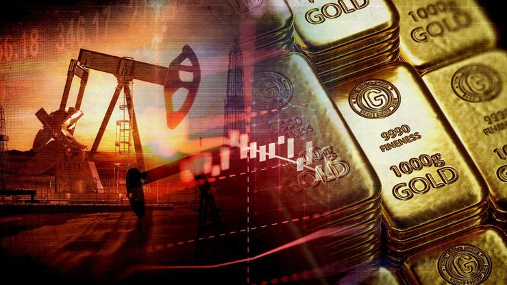 النفط يحافظ على مكاسبه.. والذهب يتجاوز 4400 دولار للأونصة
