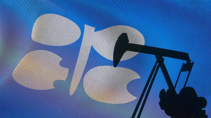 سلام "روسي-أوكراني" مرتقب.. وأوبك بلس تحافظ على إنتاج النفط