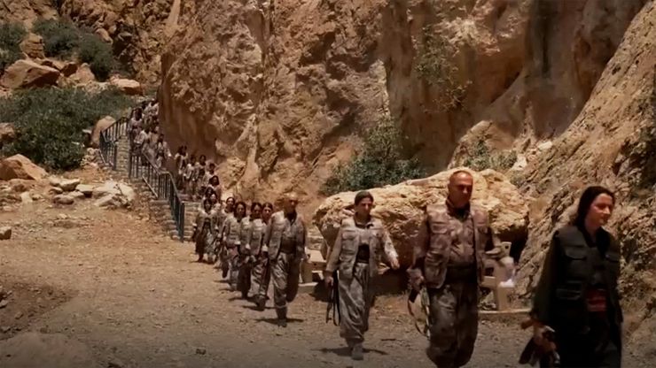 تركيا تمهد لإنهاء صراع 40 عامًا..  قانون يعيد المقاتلين الأكراد