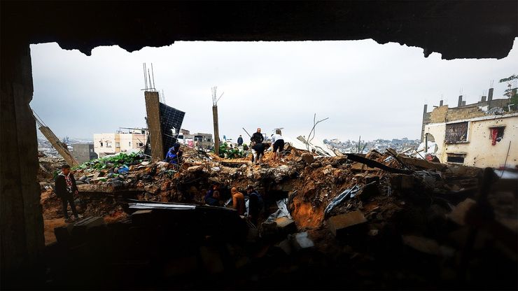 مصر تتهم نتنياهو بعرقلة "اتفاق غزة".. والدول العربية تتمسك بوحدة اليمن