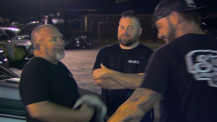 الخصم اللدود