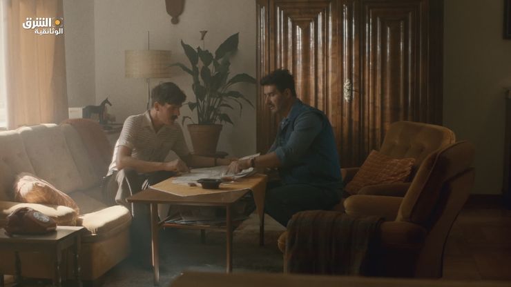 أكثر من كون