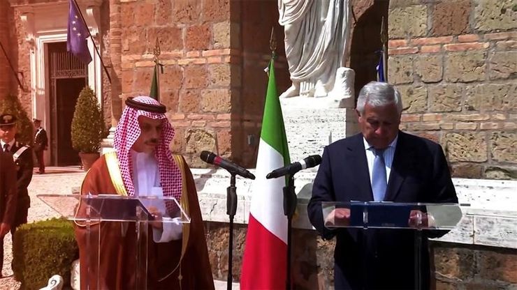 السعودية وإيطاليا تبحثان تعزيز الشراكة التجارية وجهود حل أزمتي غزة وأوكرانيا