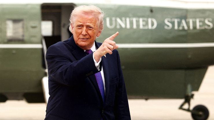 حرب أميركا على إيران "بلا سقف" زمني.. وترمب يعلن تدمير سفن ألغام