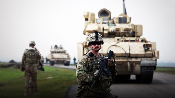 الانتشار الأميركي في سوريا.. انسحاب من قاعدة "التنف"