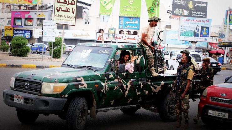 مجلس القيادة اليمني.. تأهب عسكري وأمني