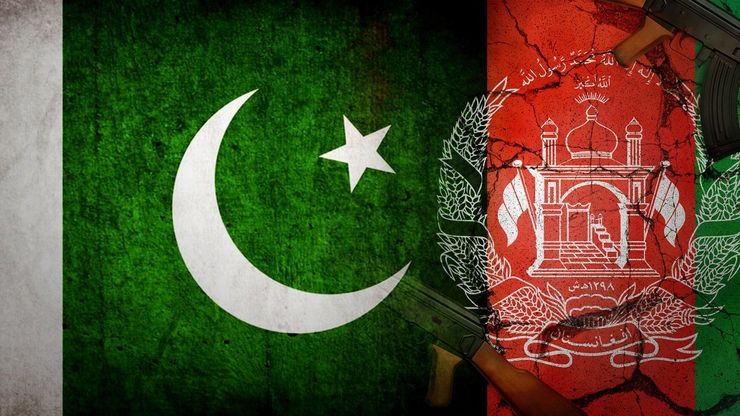 إيران تفتح باب التفاوض النووي.. وانهيار محادثات باكستان وأفغانستان وسط هدنة حذرة