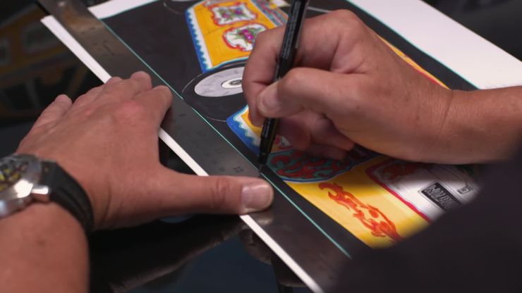 سيارة بانتيرا