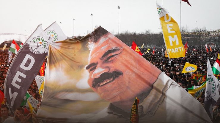عقوبات أميركية جديدة على طهران.. وحزب العمال ينهي كفاحه المسلح