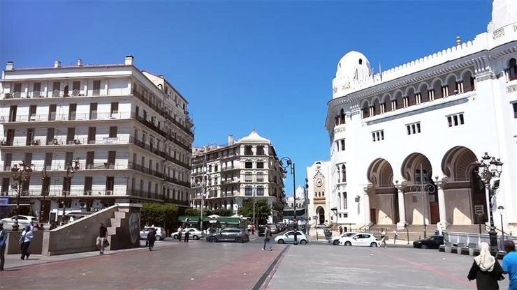 الجزائر.. معدلات الزواج تتراجع تحت وطأة الأعباء الاقتصادية