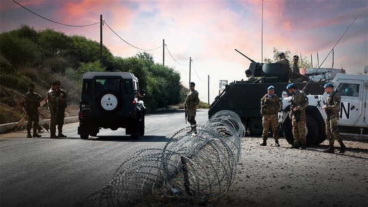 ترقب مصير نزع السلاح في لبنان.. واحتجاجات إيران تتسع