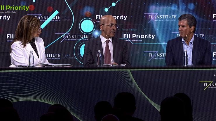 وزير المالية السعودي: تداعيات الأزمة الحالية تتجاوز جائحة كورونا